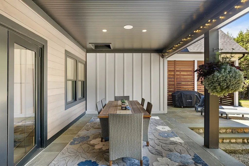 Custom Modern Farm House