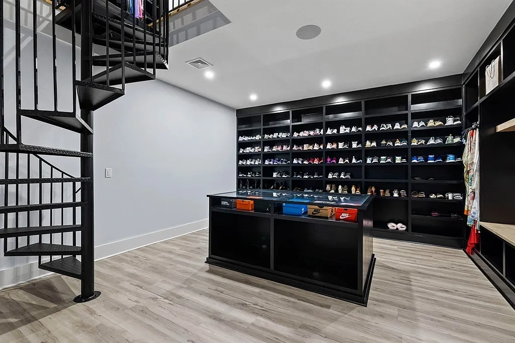 Custom Modern Farm House