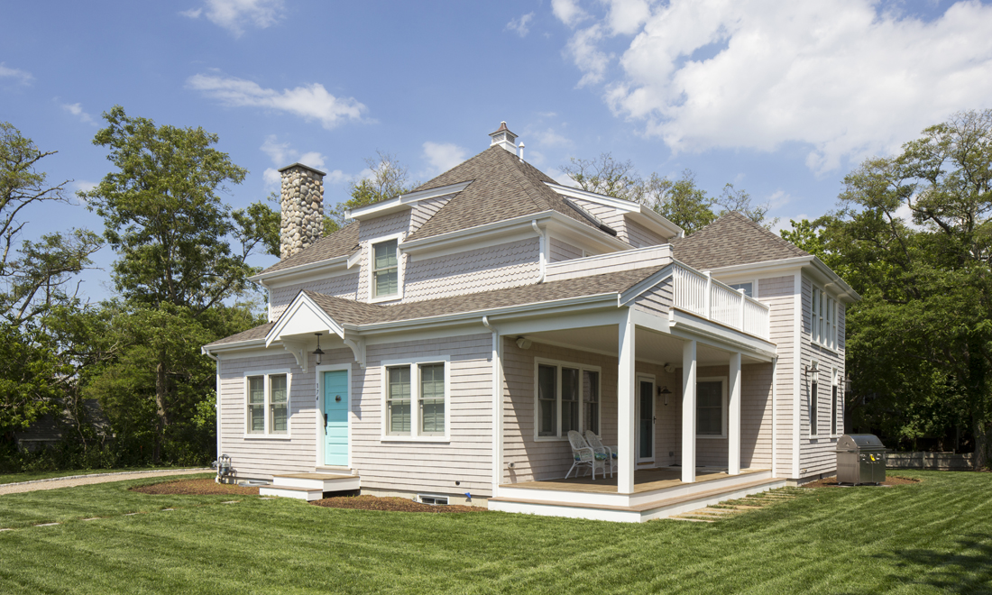 Summer House in Blue 